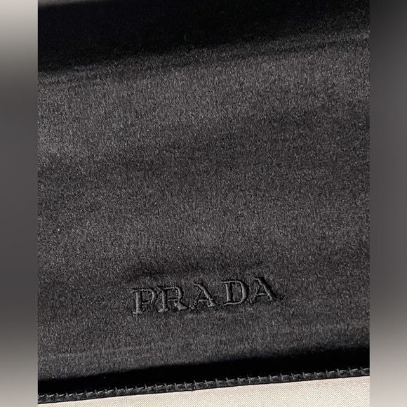 RARE VINTAGE SATIN PRADA BAG - Picture 4 of 15